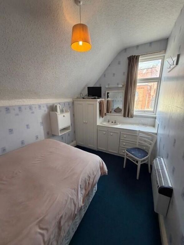 Property image 18 of 21