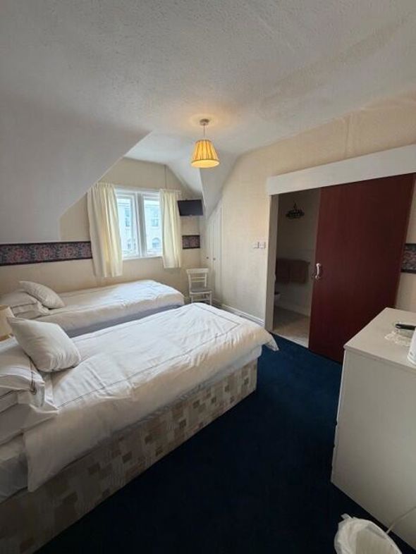 Property image 19 of 21