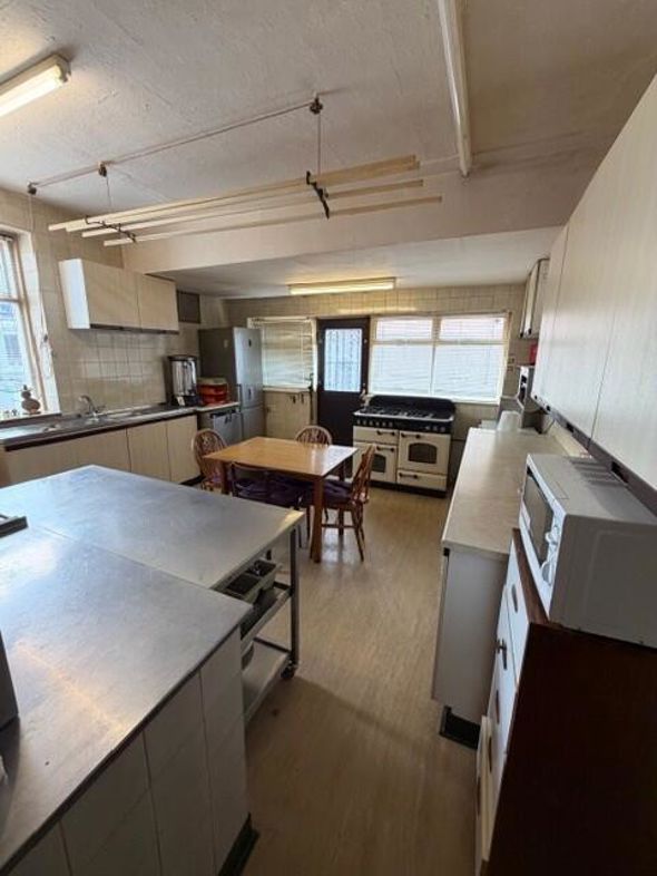 Property image 7 of 21