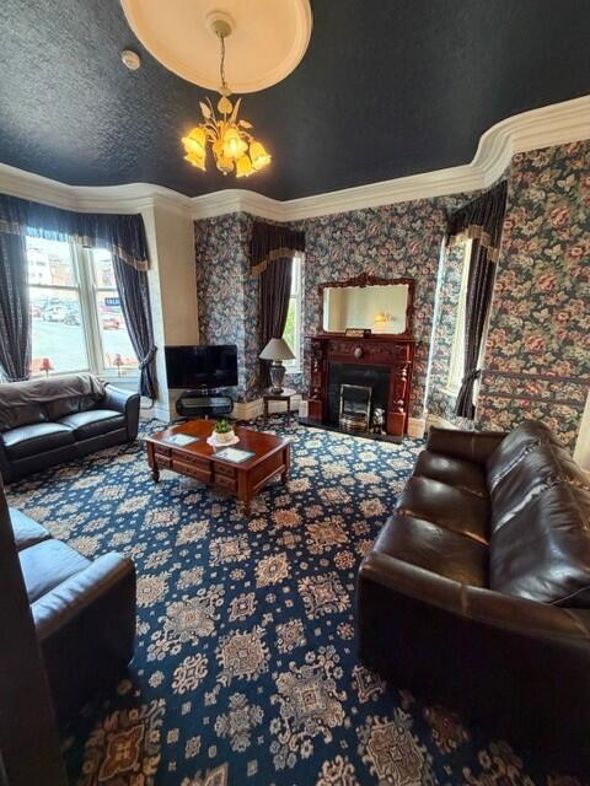 Property image 4 of 21