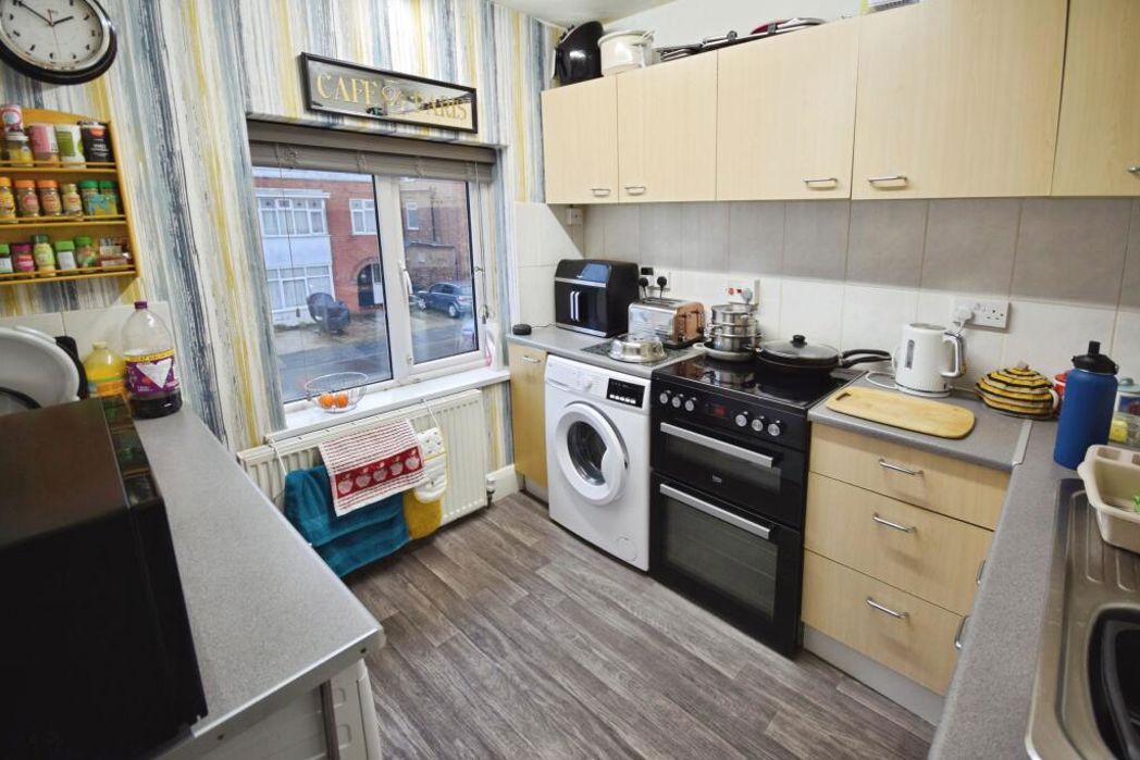 Property image 14 of 21