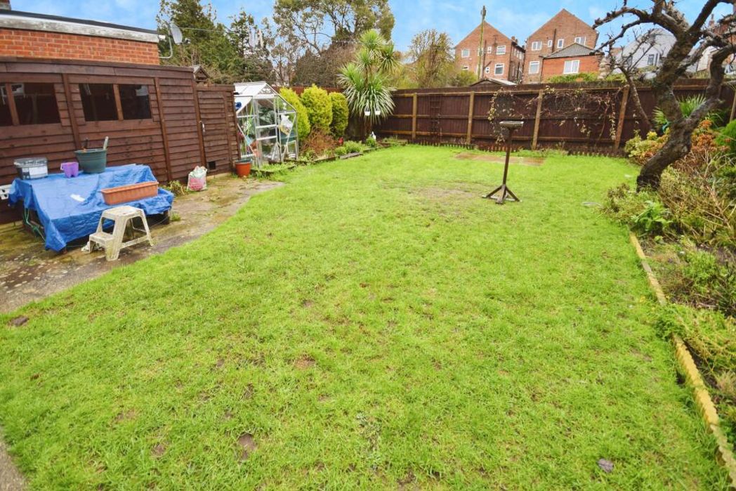 Property image 11 of 21