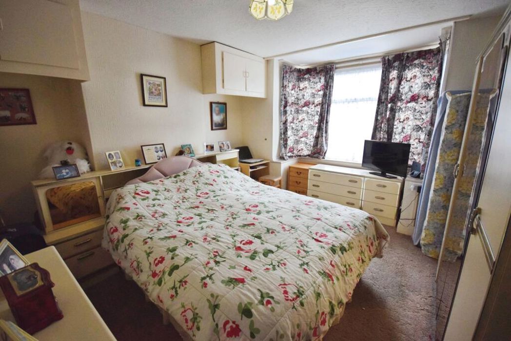 Property image 8 of 21
