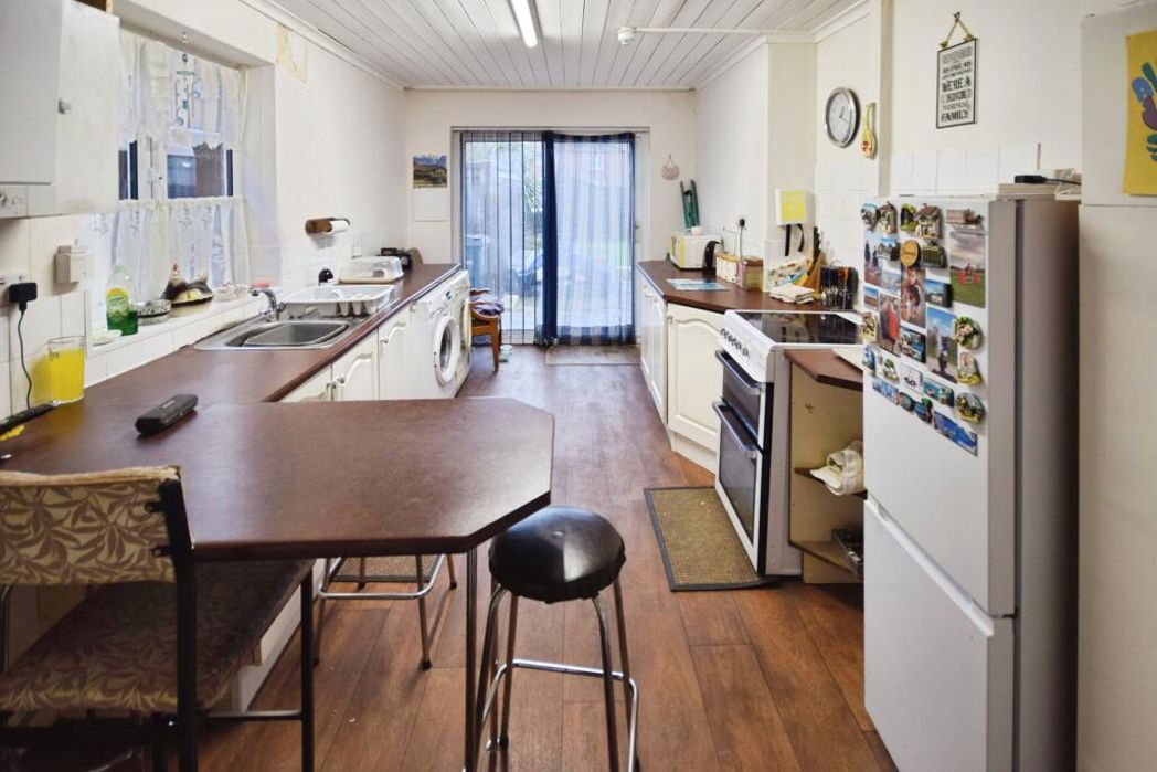 Property image 5 of 21