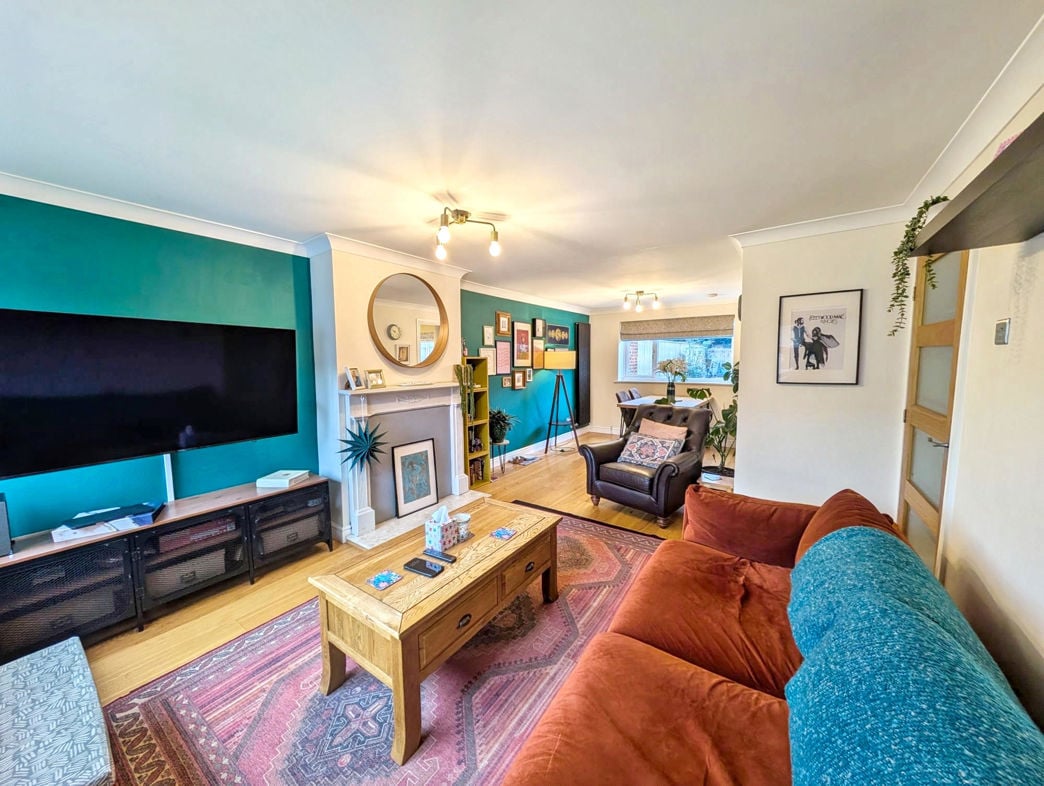 Property image 2 of 17