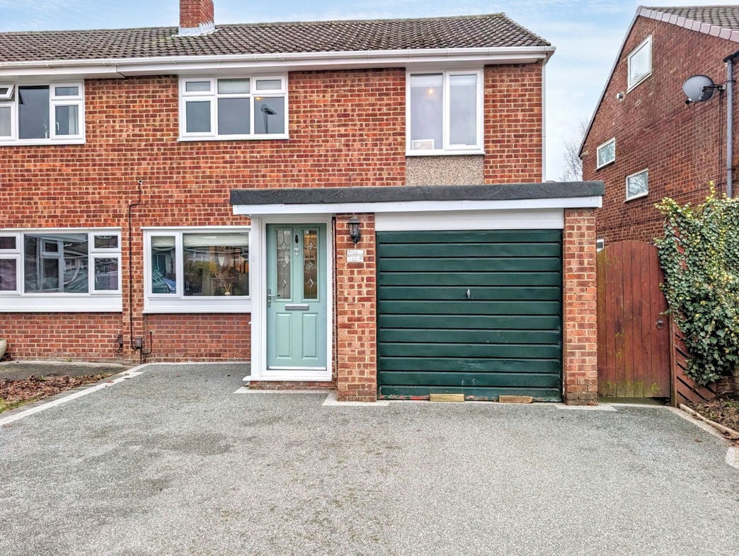 Property image 1 of 17
