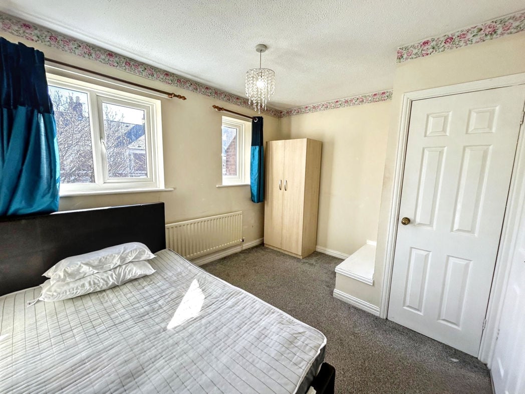 Property image 4 of 7
