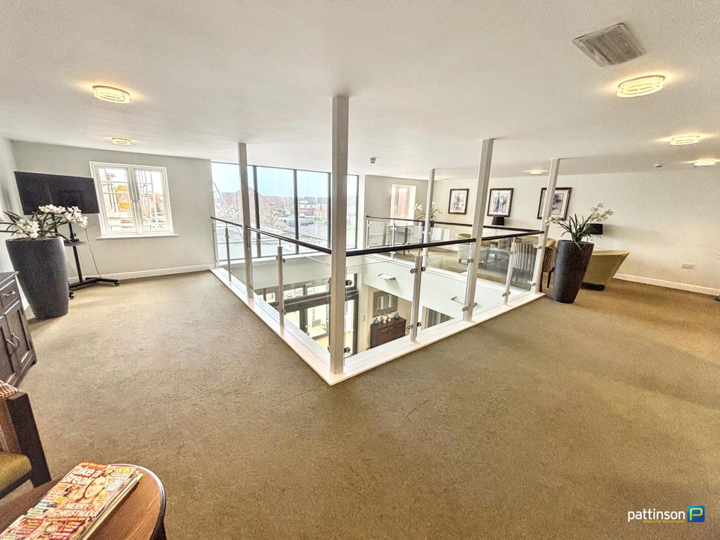 Property image 11 of 12
