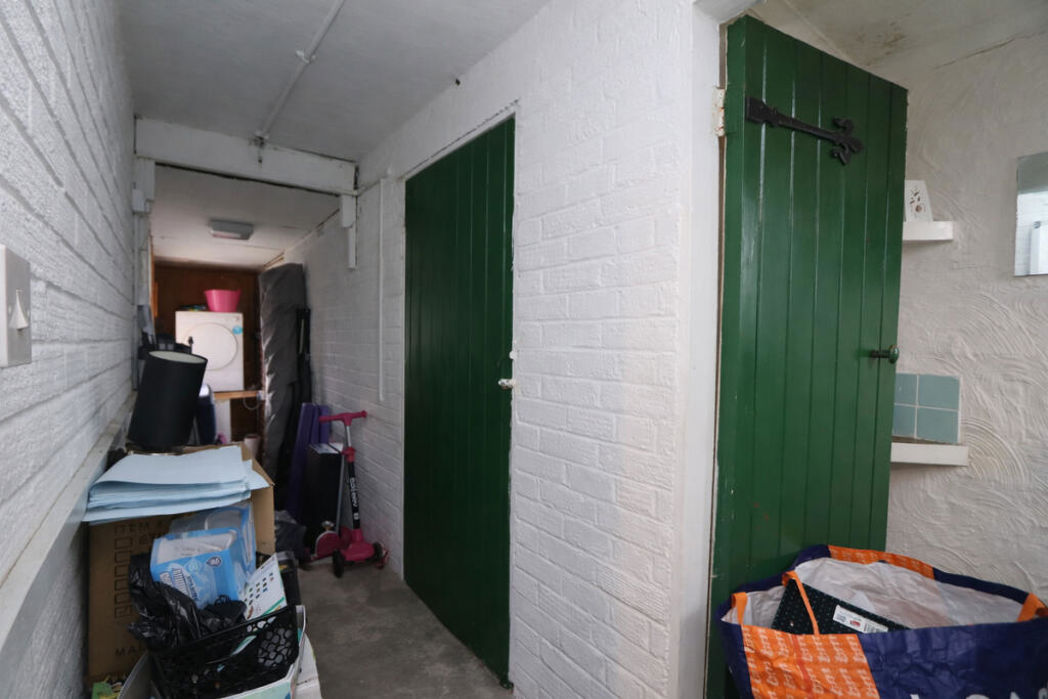 Property image 8 of 15
