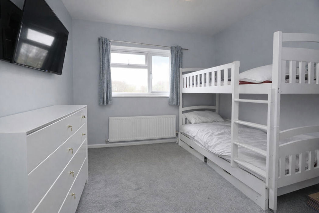 Property image 12 of 15