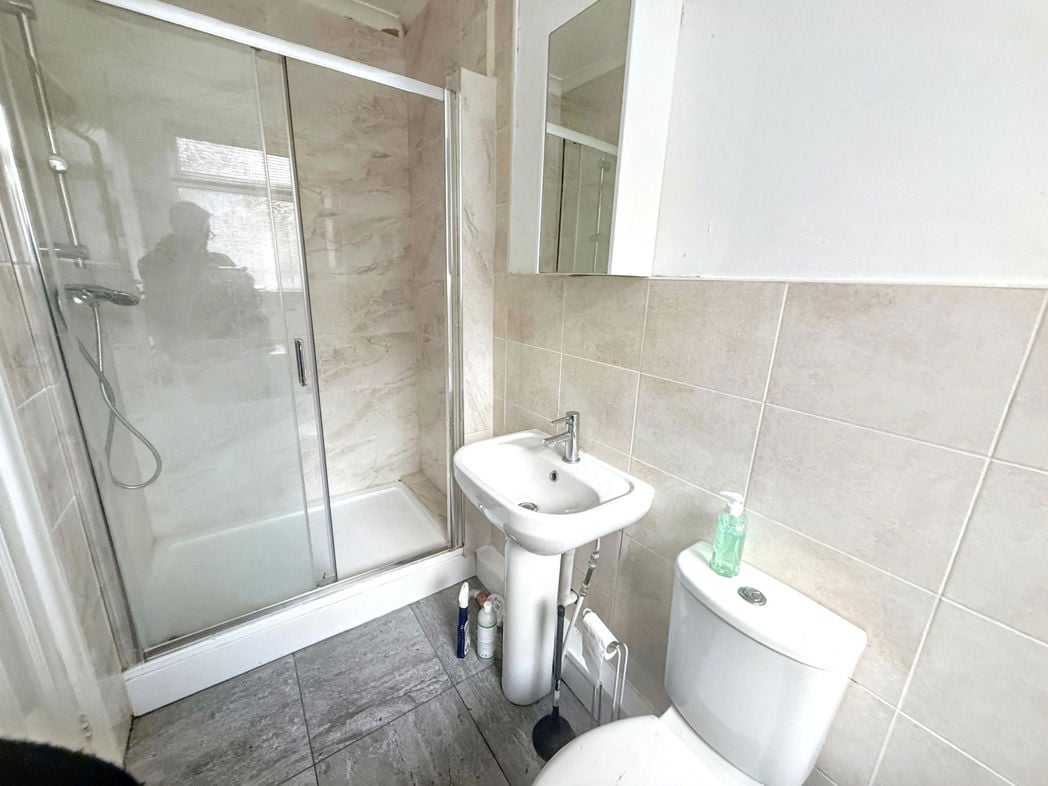 Property image 3 of 7