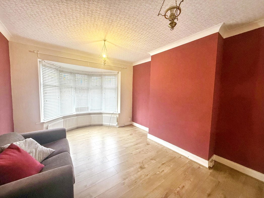 Property image 6 of 7