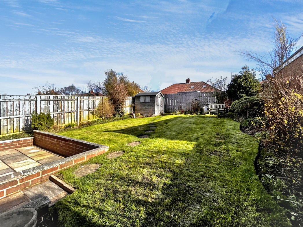 Property image 17 of 19