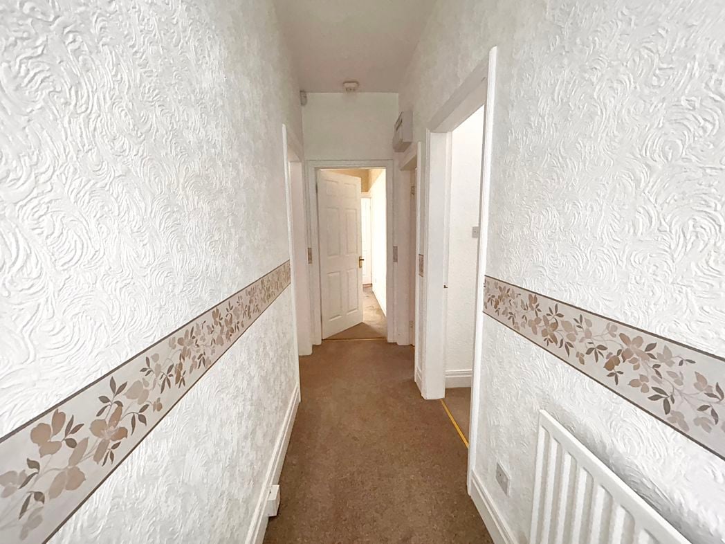 Property image 4 of 19