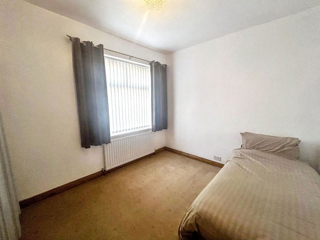 Property image 10 of 12