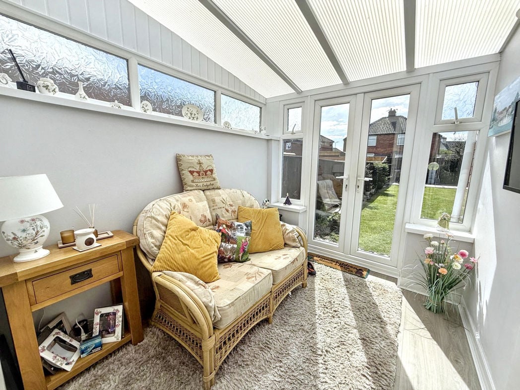Property image 8 of 14