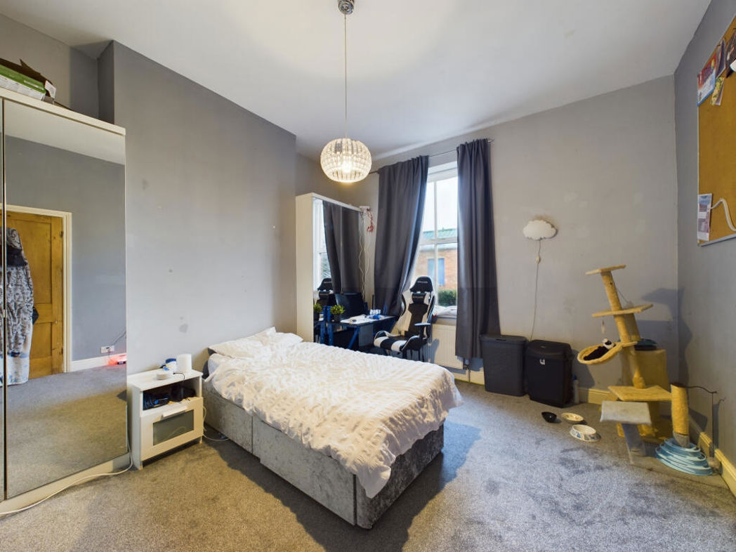 Property image 11 of 26