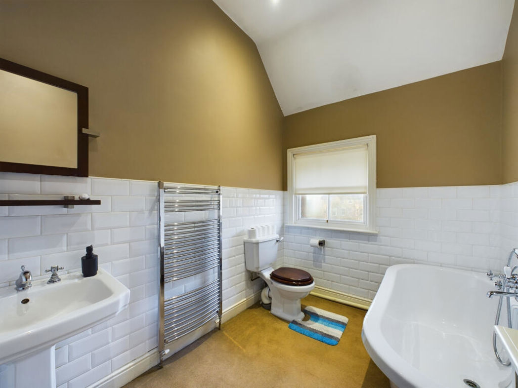 Property image 15 of 26