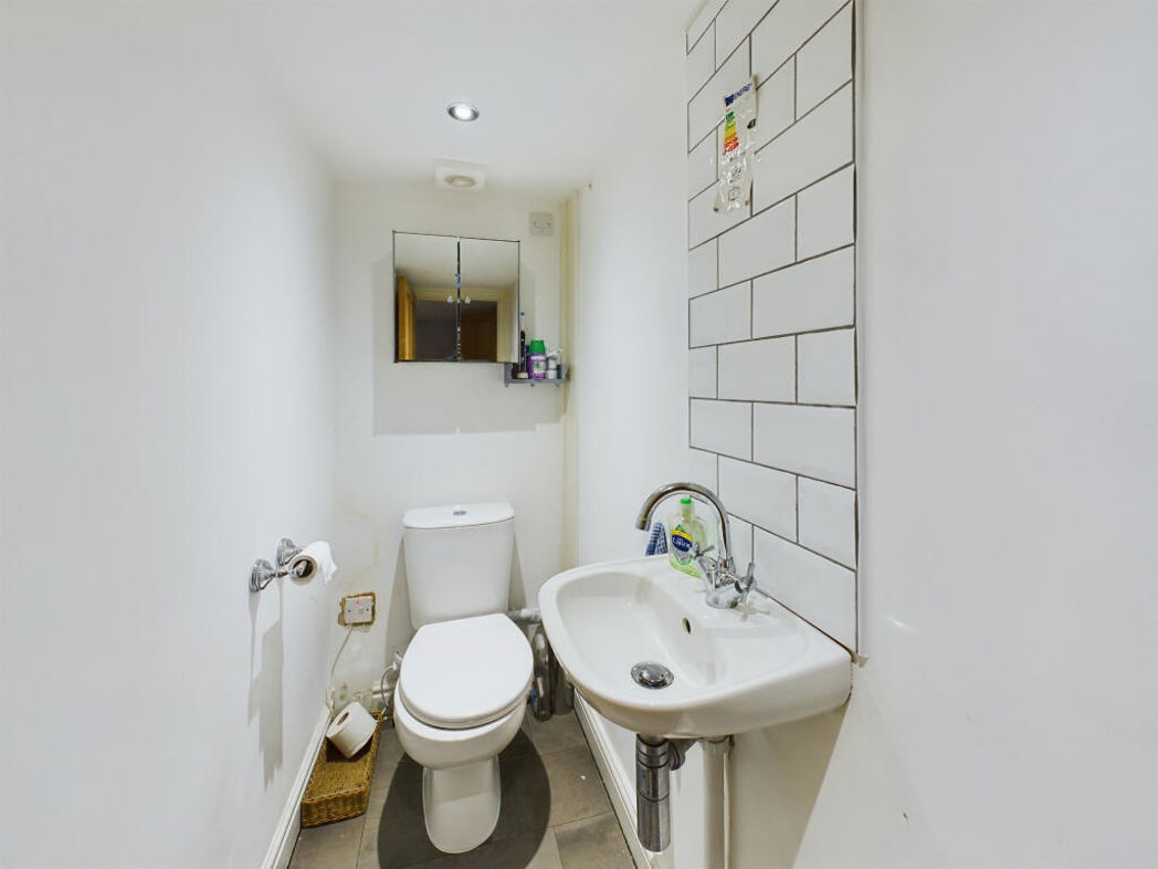 Property image 18 of 26