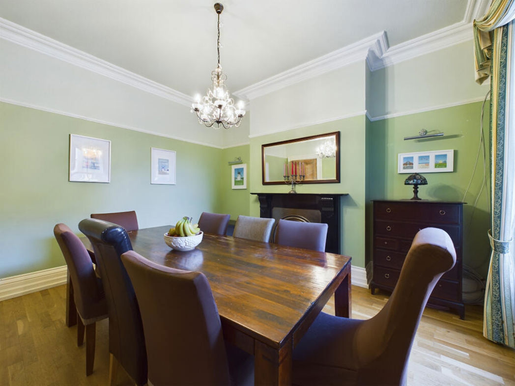Property image 7 of 26