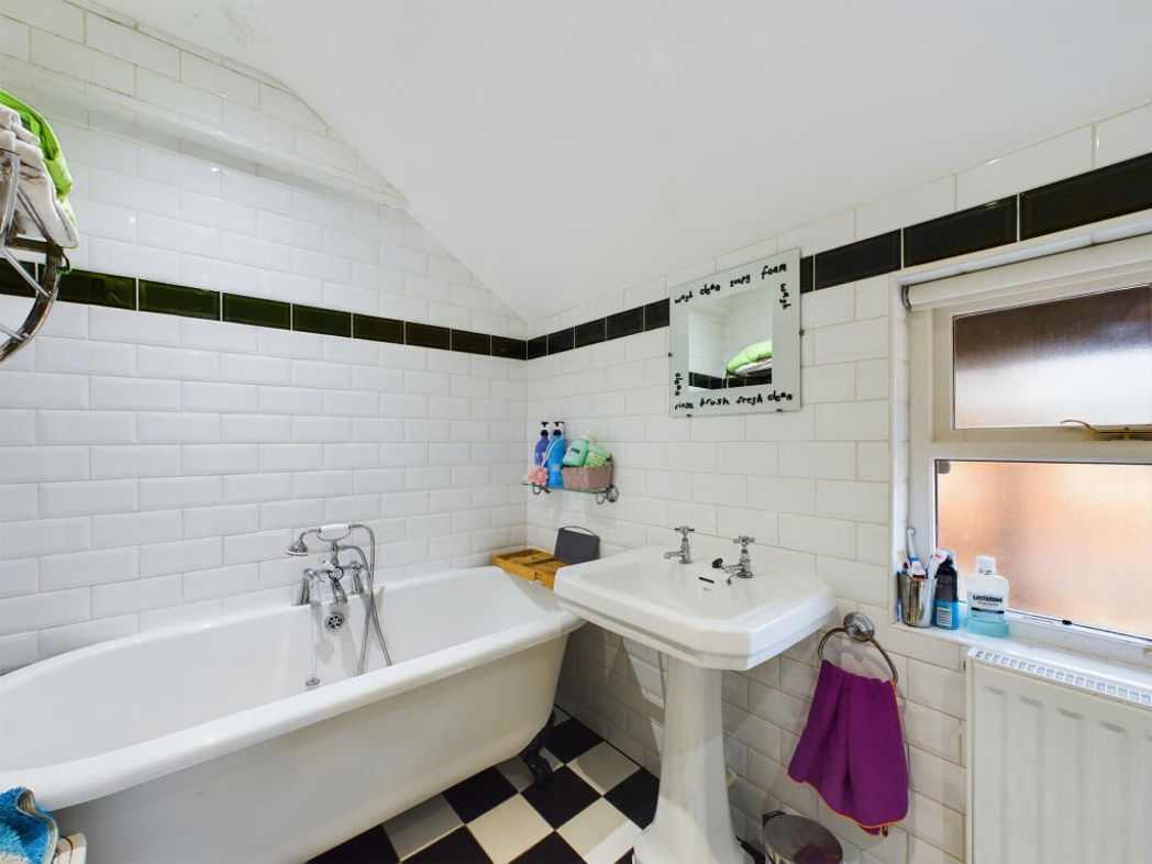 Property image 21 of 26
