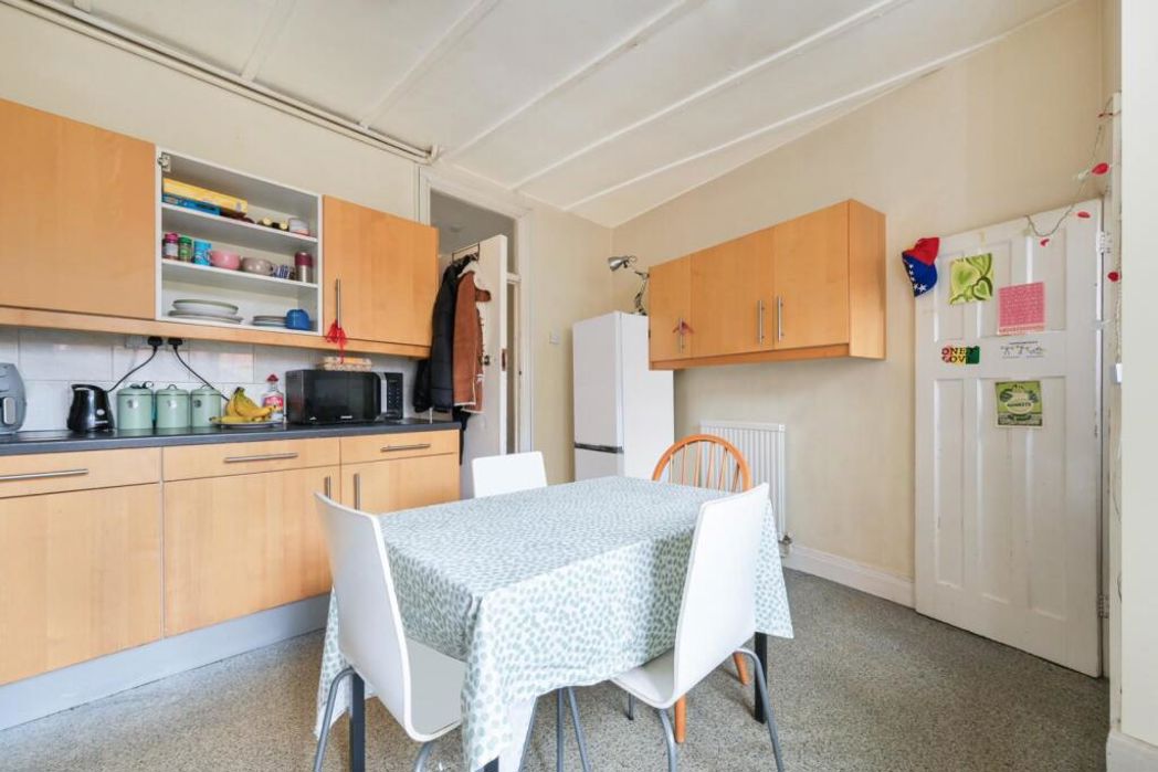Property image 2 of 15
