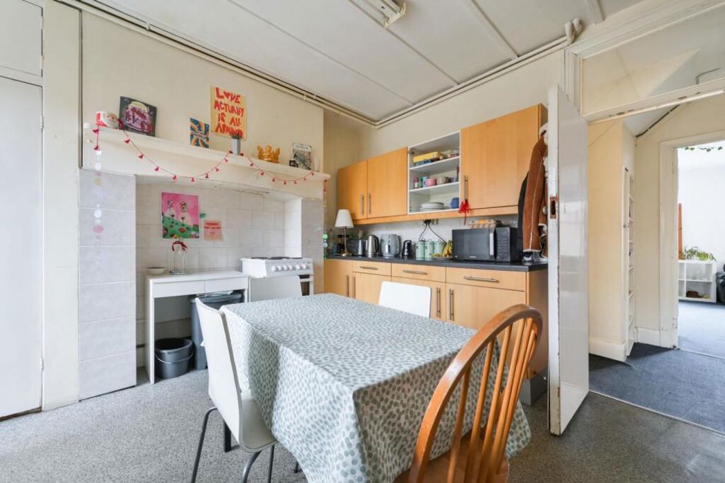 Property image 4 of 15