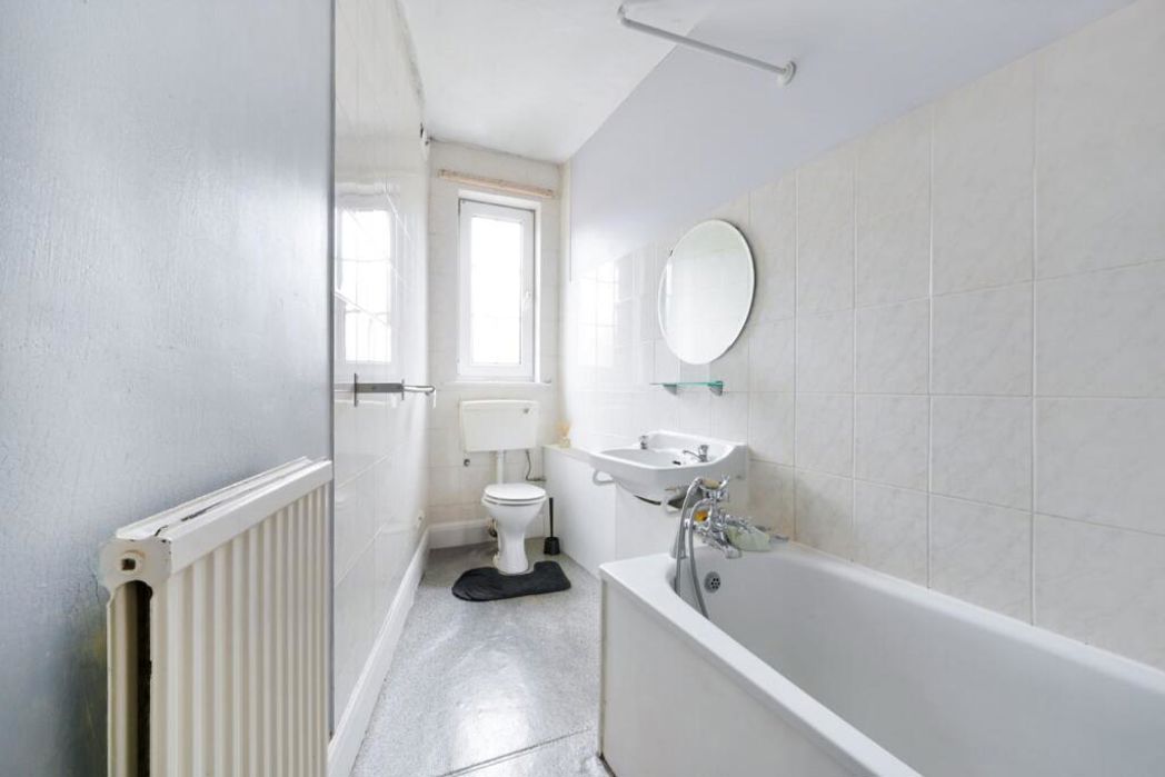 Property image 7 of 15