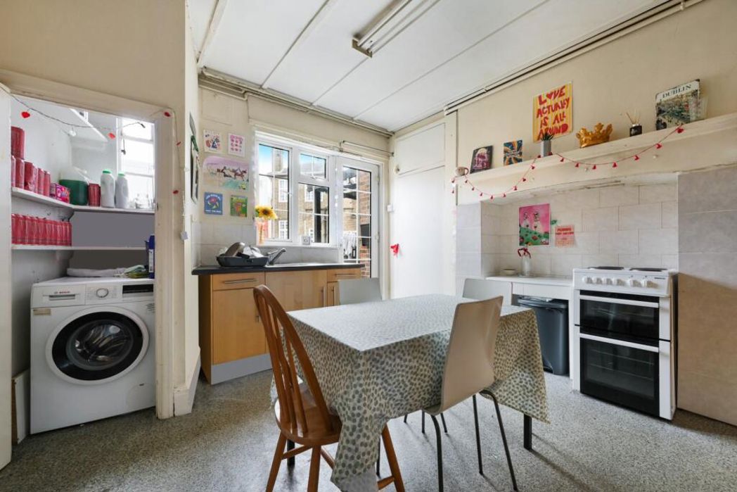 Property image 3 of 15