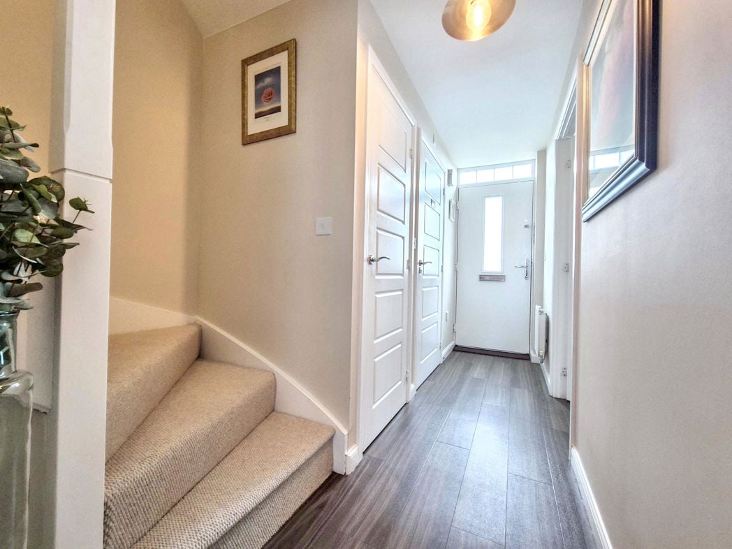 Property image 4 of 25