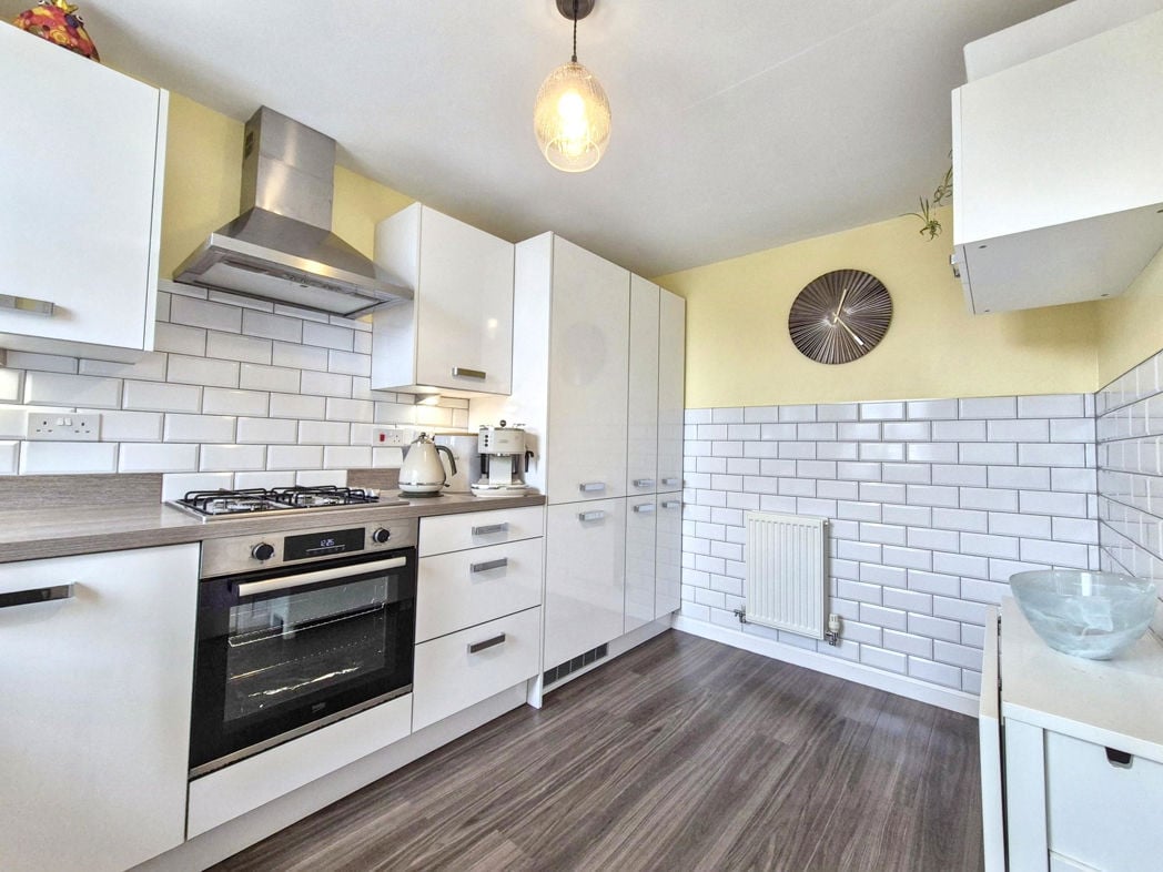 Property image 7 of 25