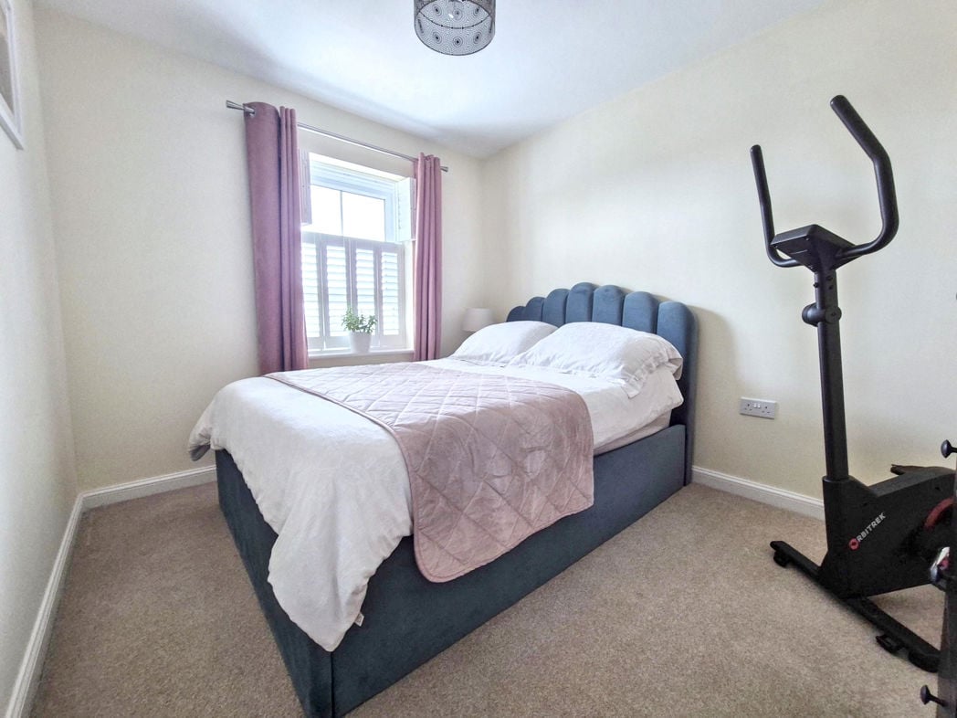 Property image 18 of 25