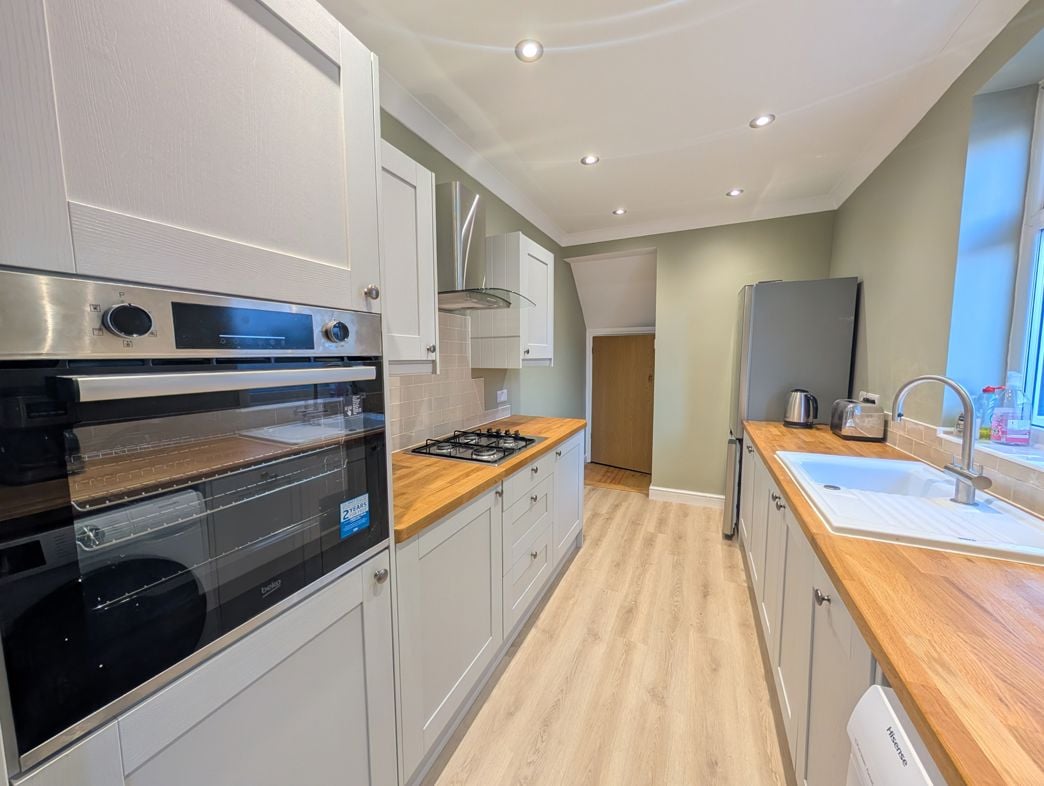 Property image 1 of 14