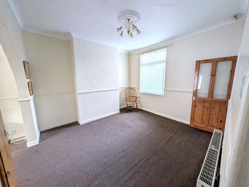 Property image 4 of 14