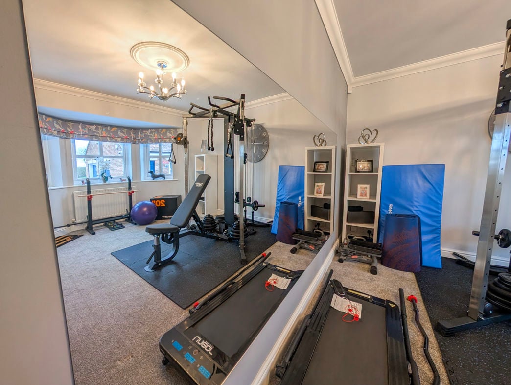 Property image 11 of 25