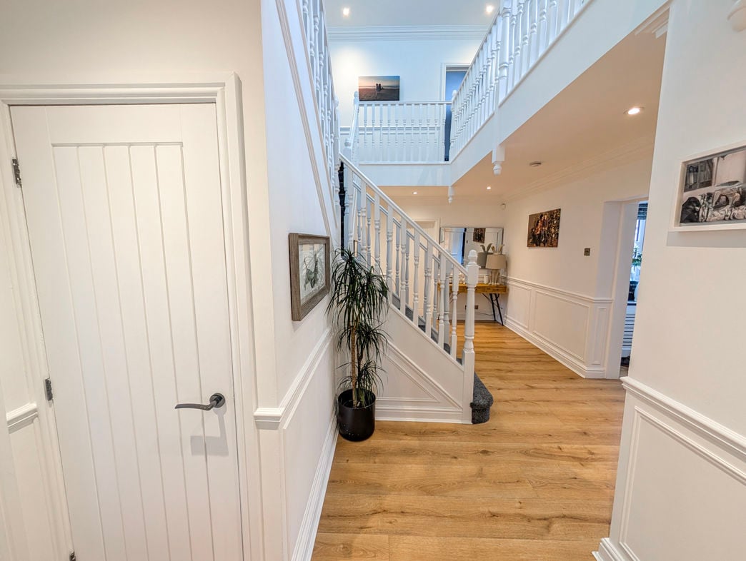 Property image 3 of 25