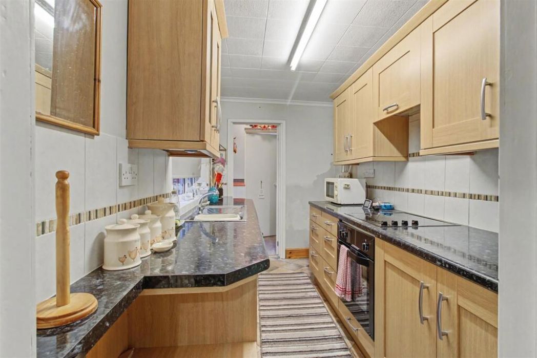Property image 12 of 13