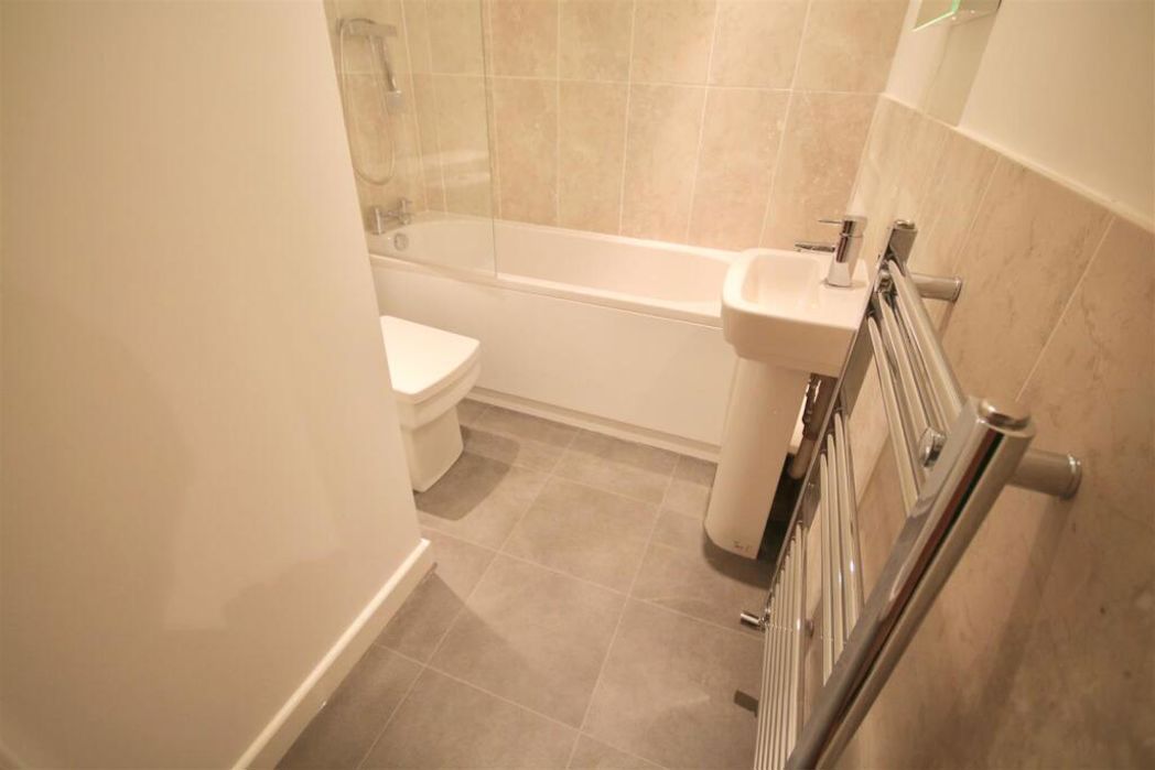 Property image 6 of 7
