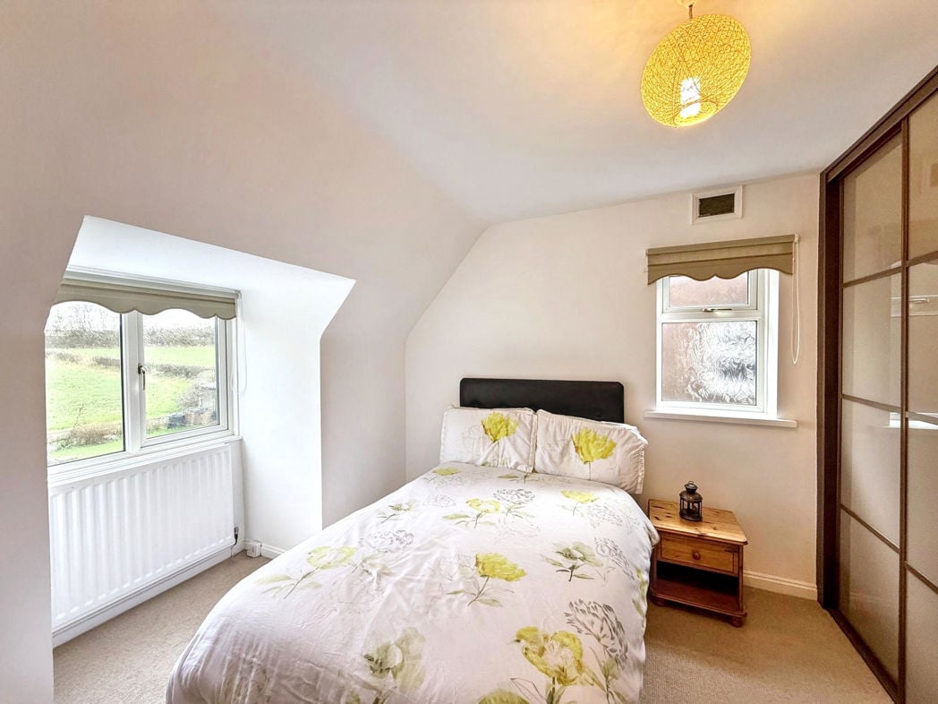 Property image 13 of 18