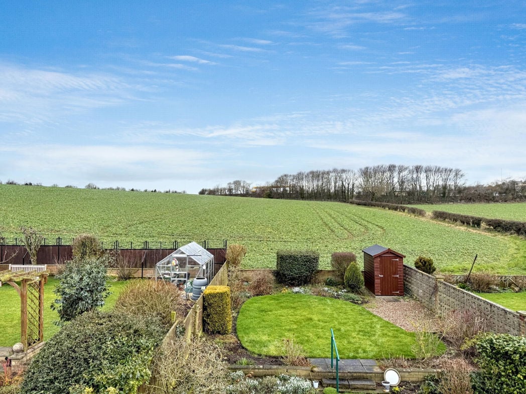 Property image 17 of 18