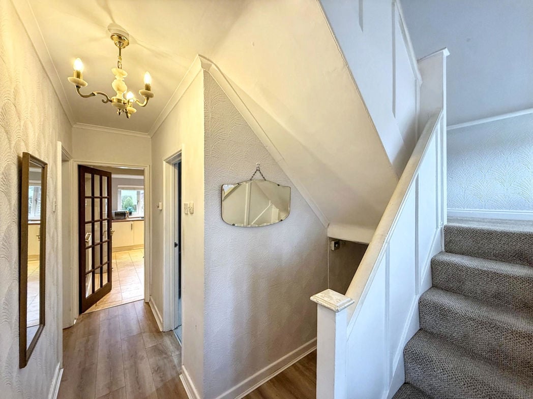 Property image 3 of 18