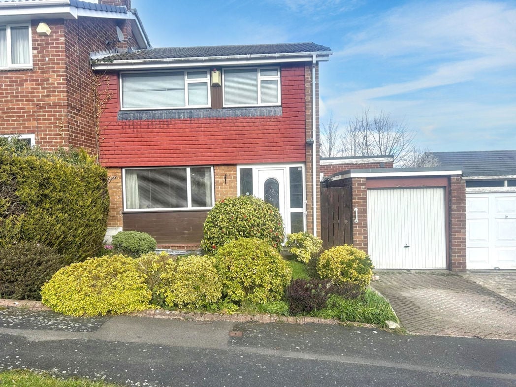 Property image 14 of 16