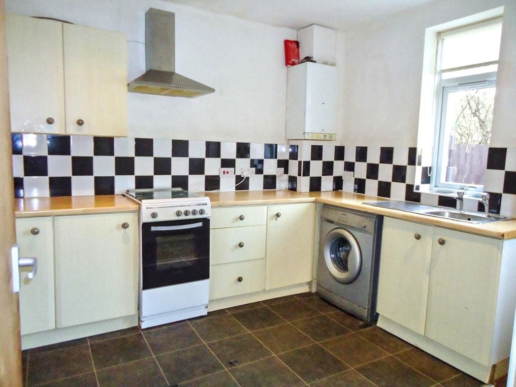 Property image 3 of 14