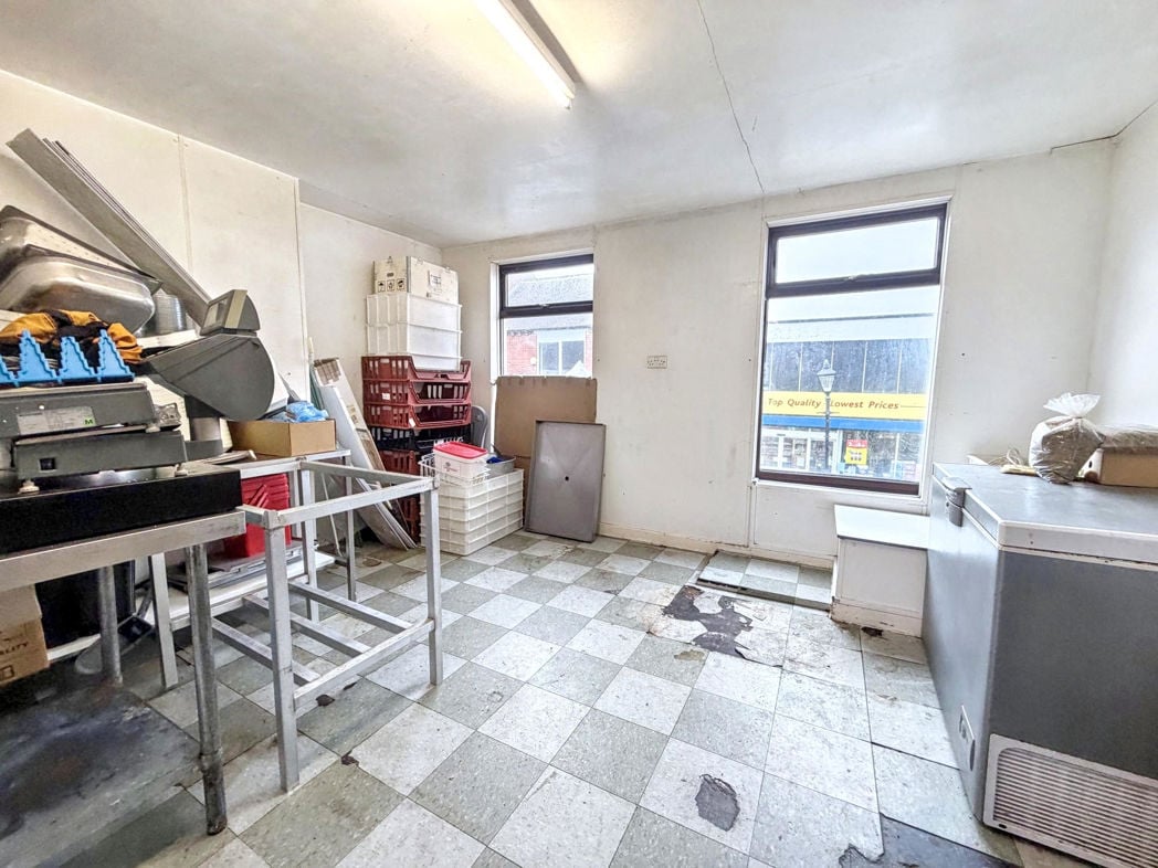 Property image 7 of 11
