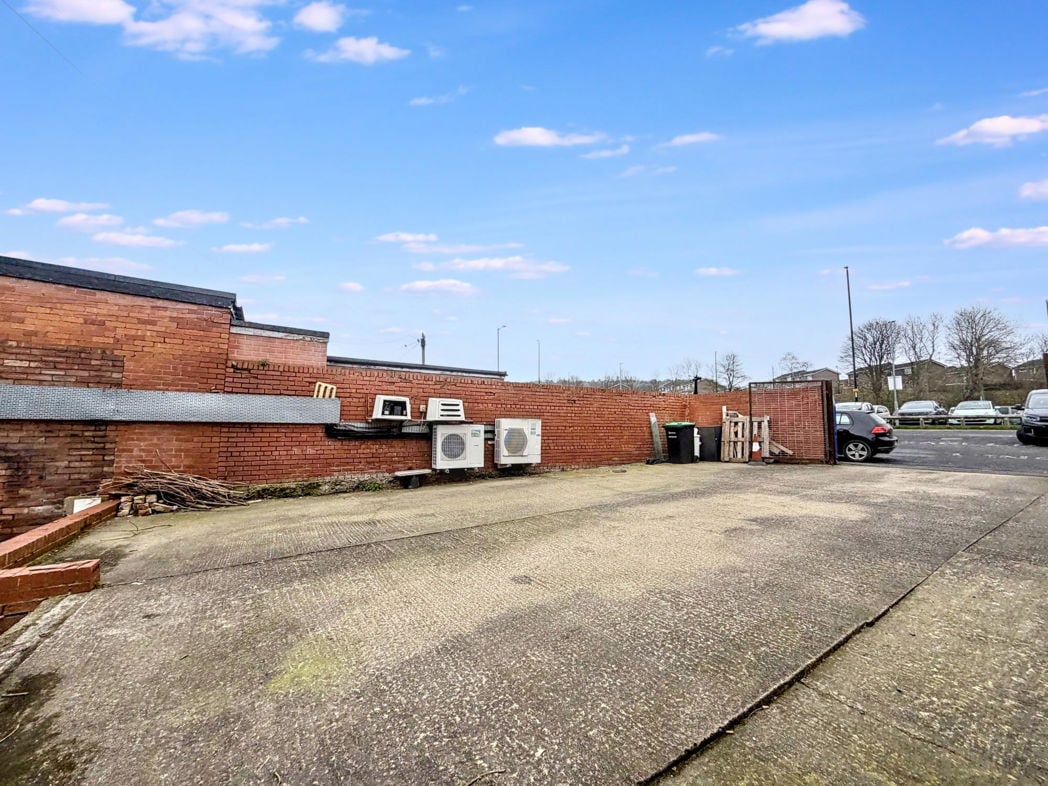 Property image 11 of 11