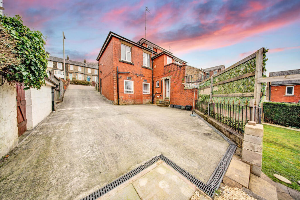 Property image 40 of 41
