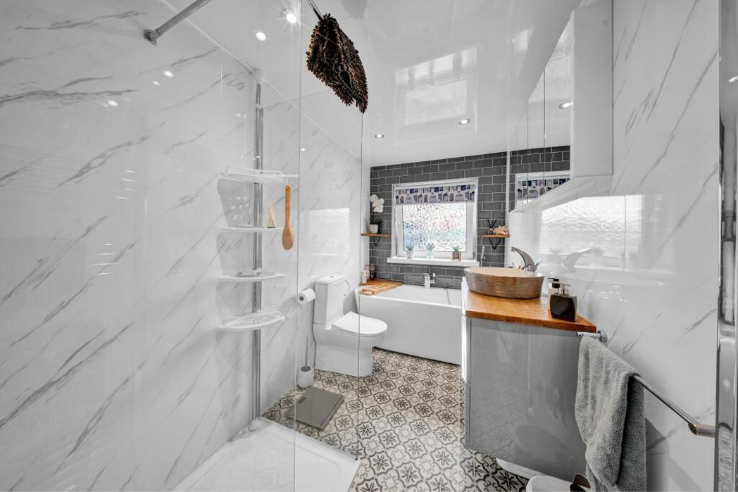 Property image 17 of 41