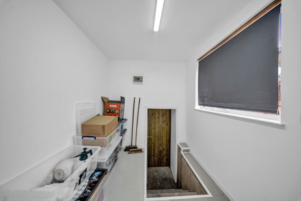Property image 18 of 41