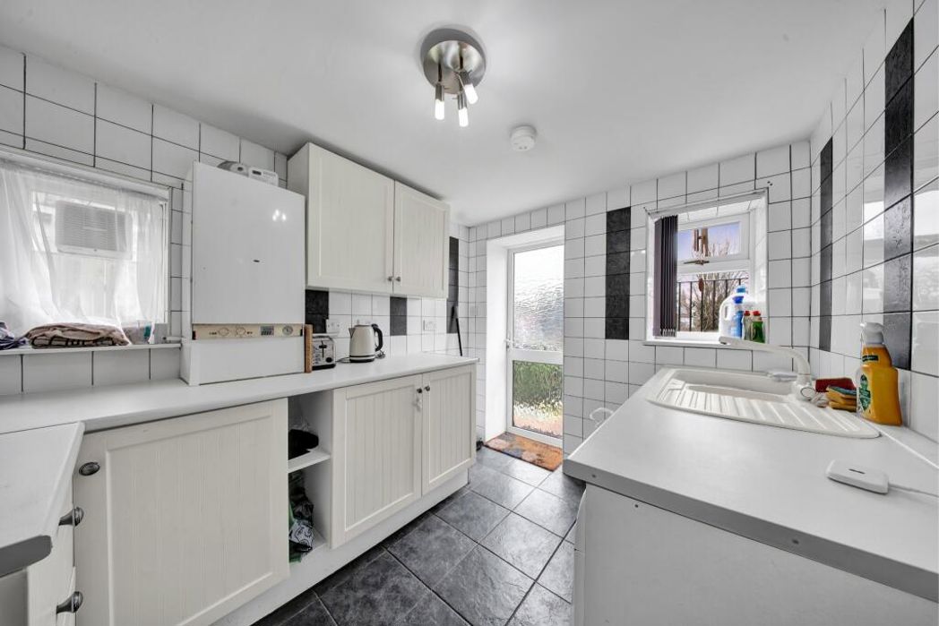 Property image 25 of 41