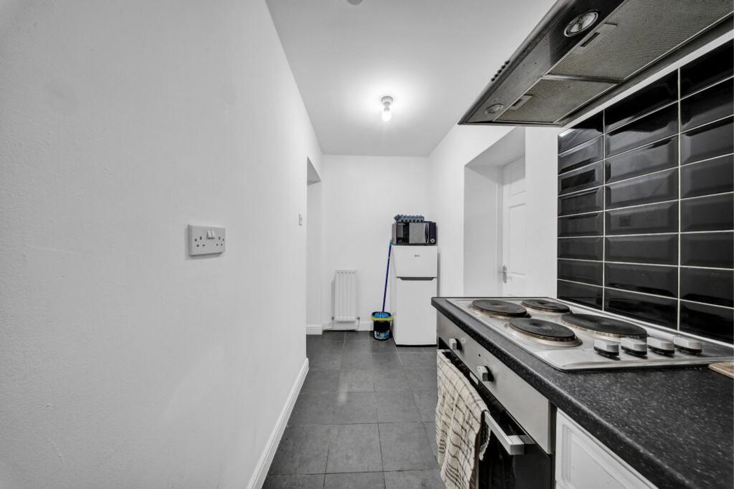 Property image 29 of 41